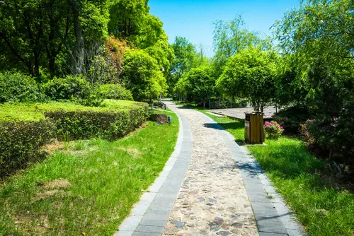 Außenbereich und Garten